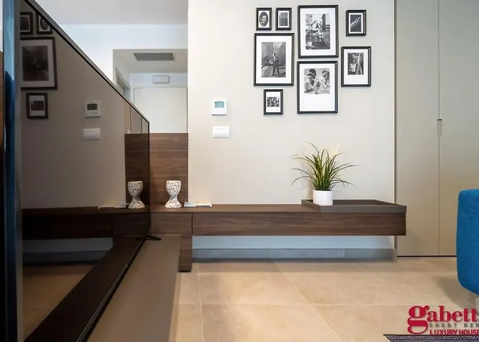 Stilicone 15 - Luxury 4d * Mediolan